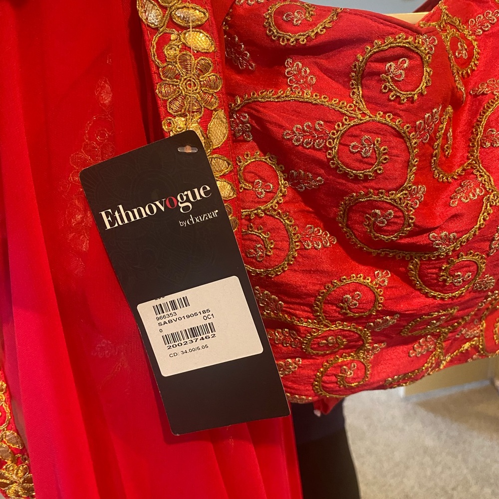 Fuscia and Gold Saree - size 34 top